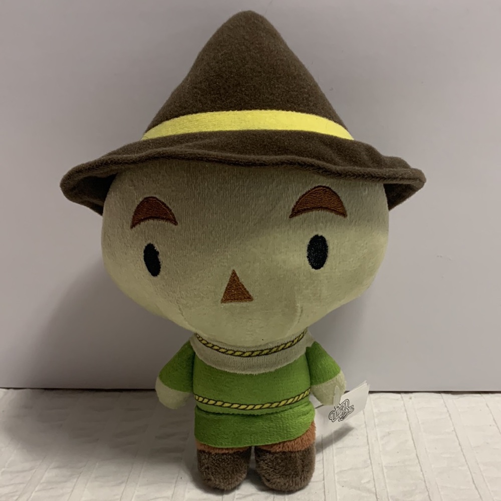8” Scarecrow Plush from The Wizard of Oz
